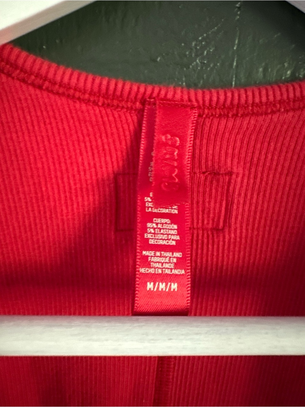 SKIMS Red Ribbed Tank Top - Picture 2 of 5